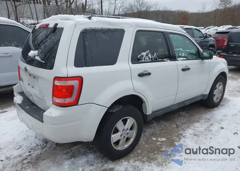 2011 Ford Escape Xlt из США, поврежденный, VIN 1FMCU9D72BKB91775